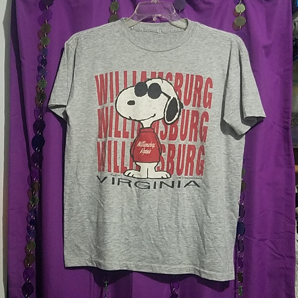 Snoopy t-shirt